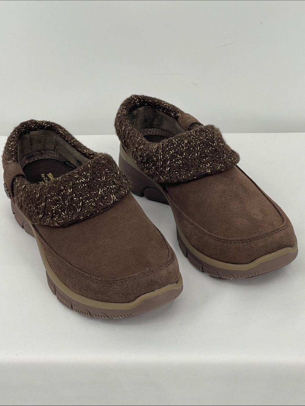 Skechers Women's Chocolate Brown lined Slippers SIZE 8.5